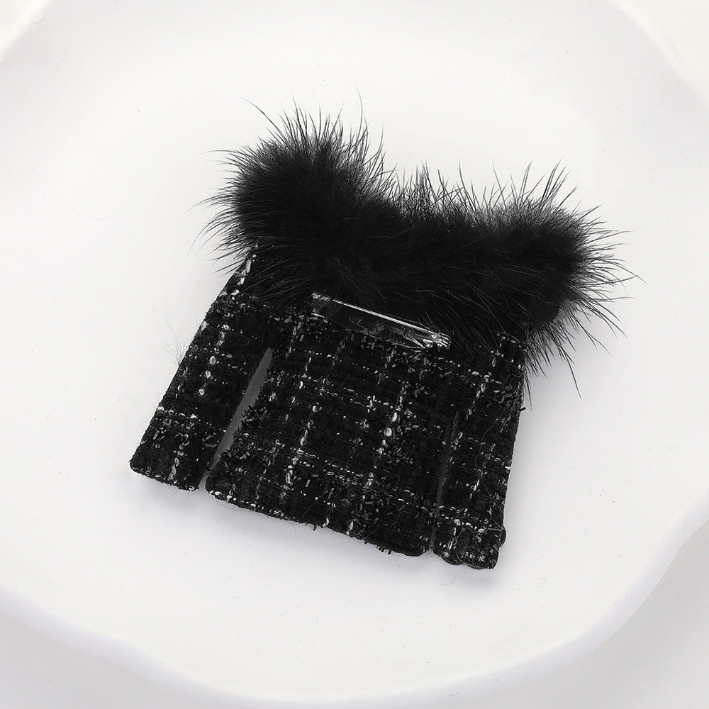 Black White Plaid Brooch with Faux Fur Tweed Jacket