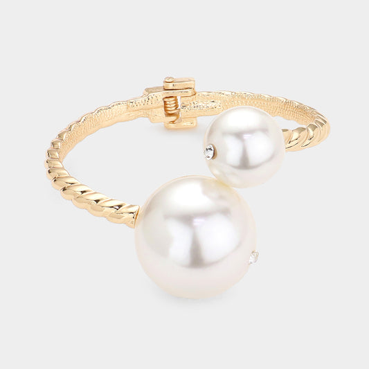 Women's Pearl Tip Hinged Bracelet L2217
