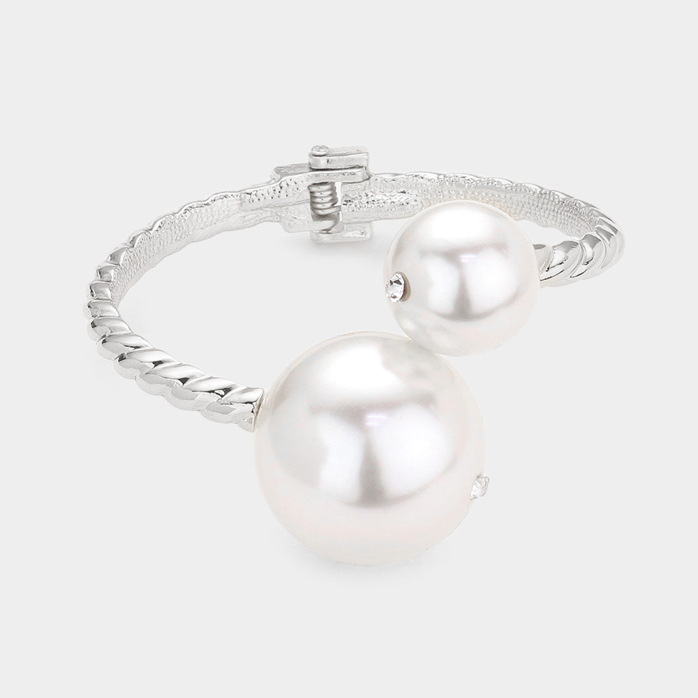 Women's Pearl Tip Hinged Bracelet L2217