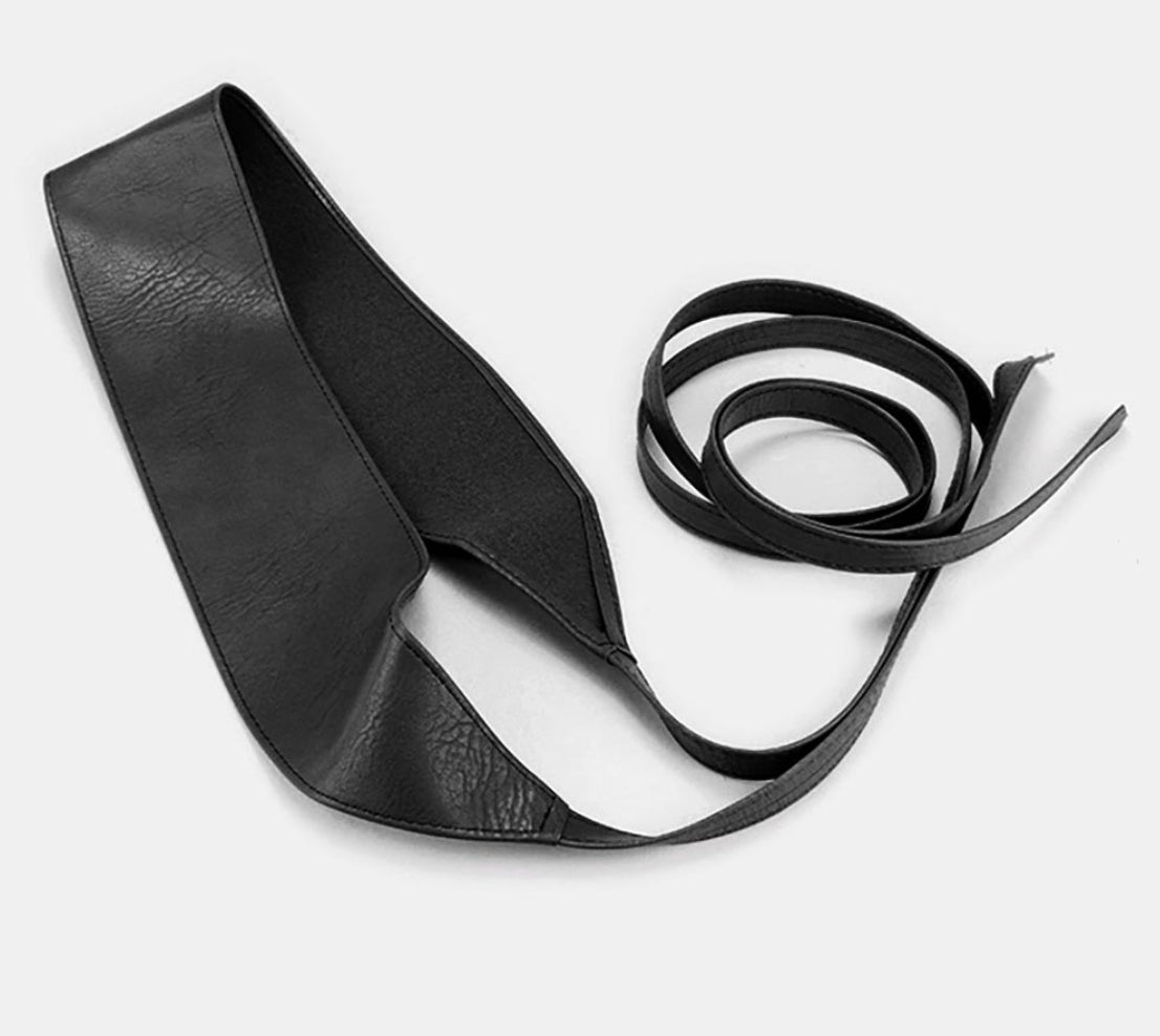 Women's Wide Faux Leather Wrap Belt
