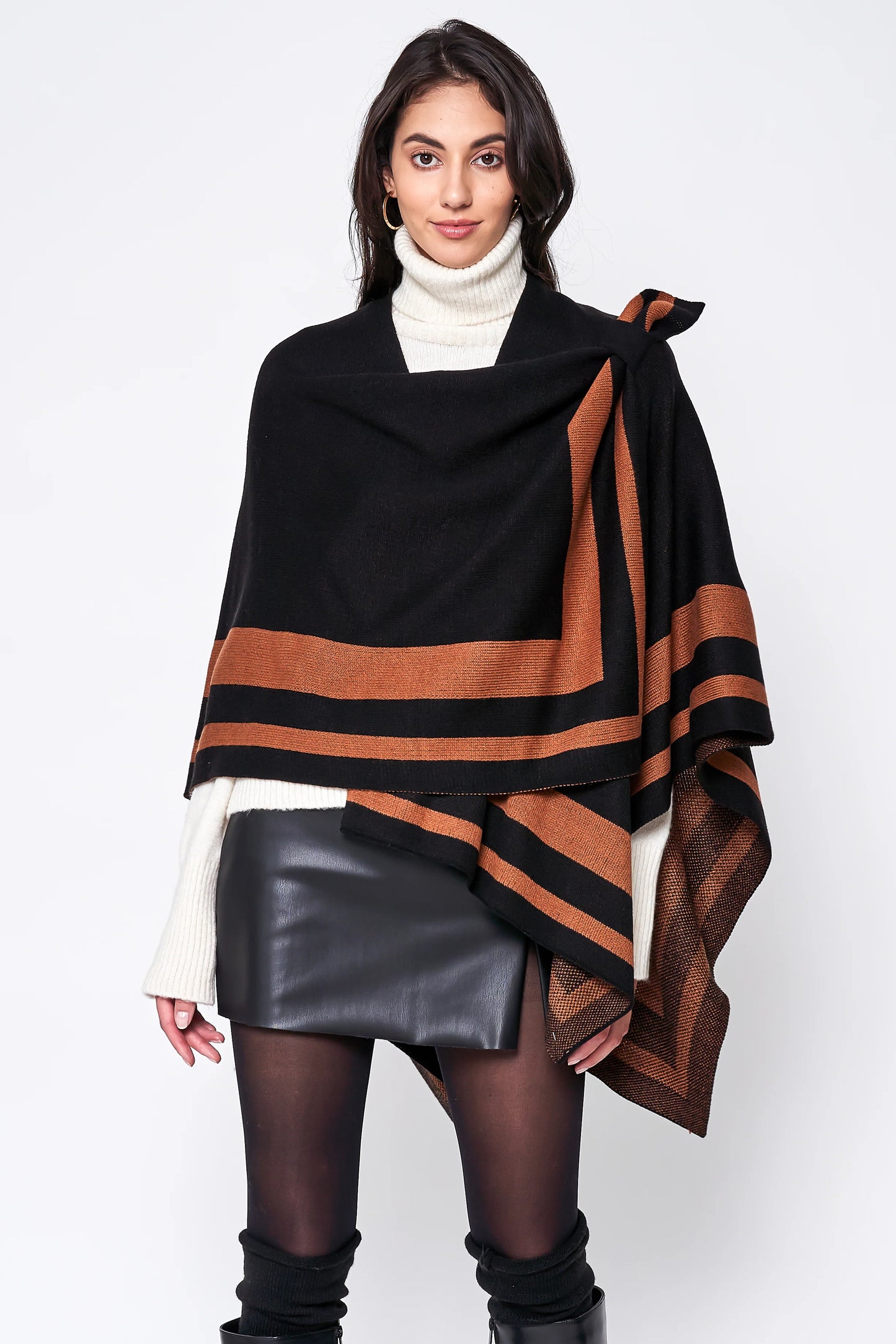 Bordered Color Block Ruana Poncho Wraps with Shoulder Strap